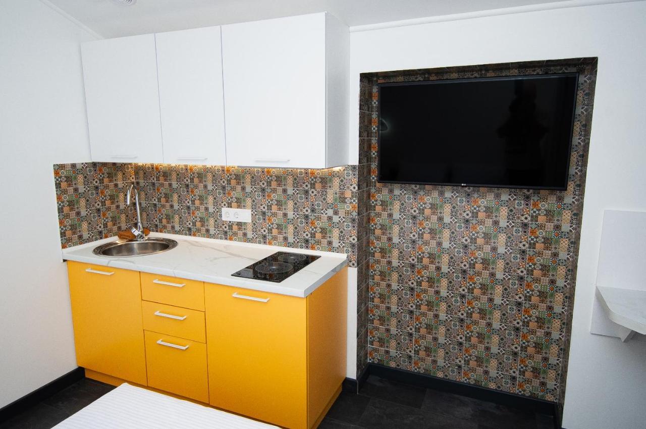 Suites On Chaikovskogo โอเดสซา ภายนอก รูปภาพ