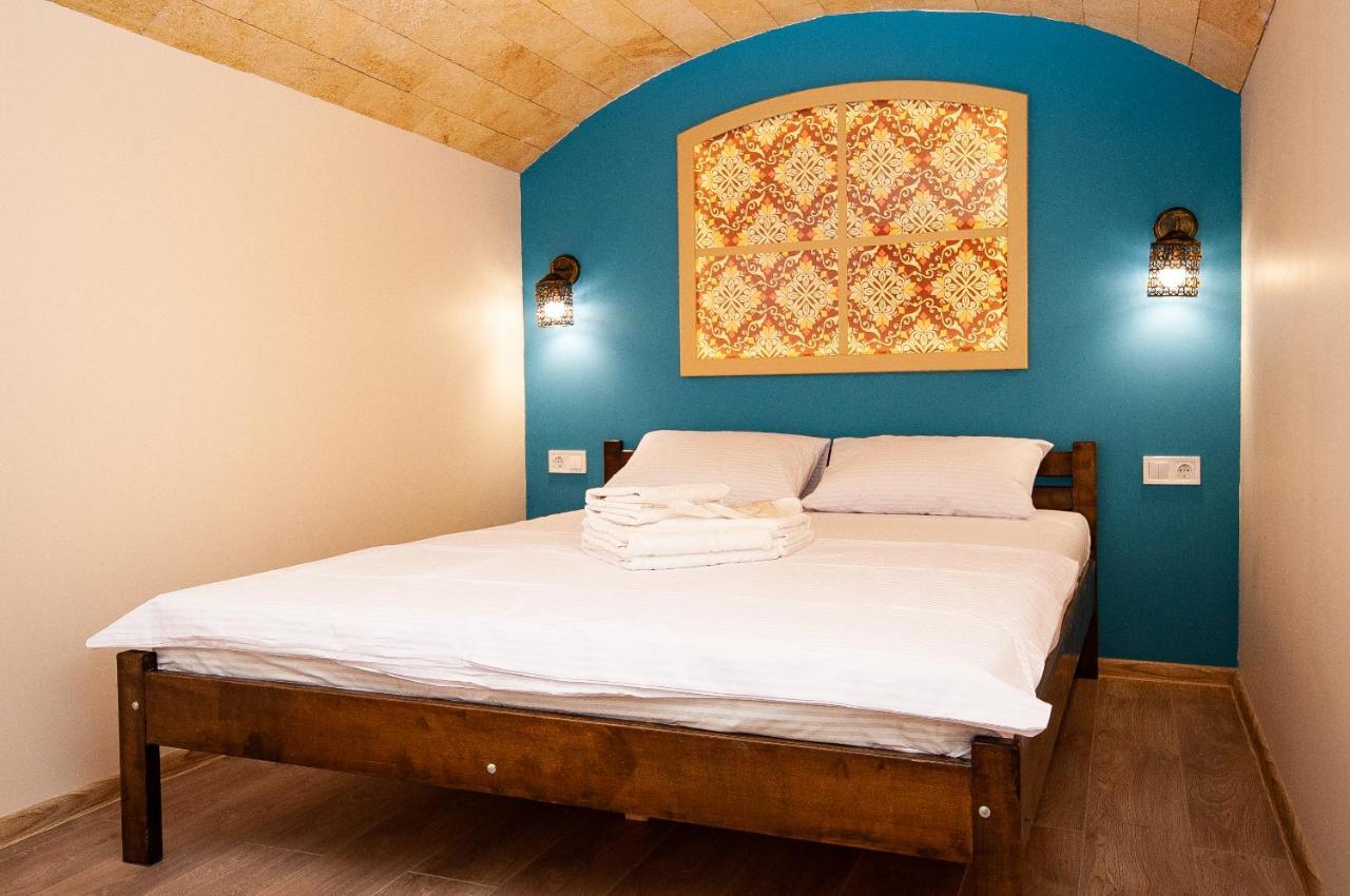 Suites On Chaikovskogo โอเดสซา ภายนอก รูปภาพ