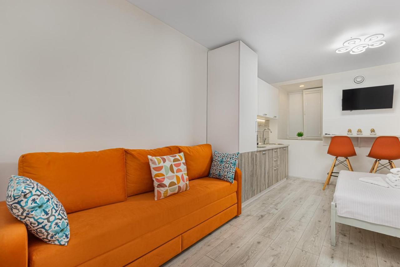 Suites On Chaikovskogo โอเดสซา ภายนอก รูปภาพ