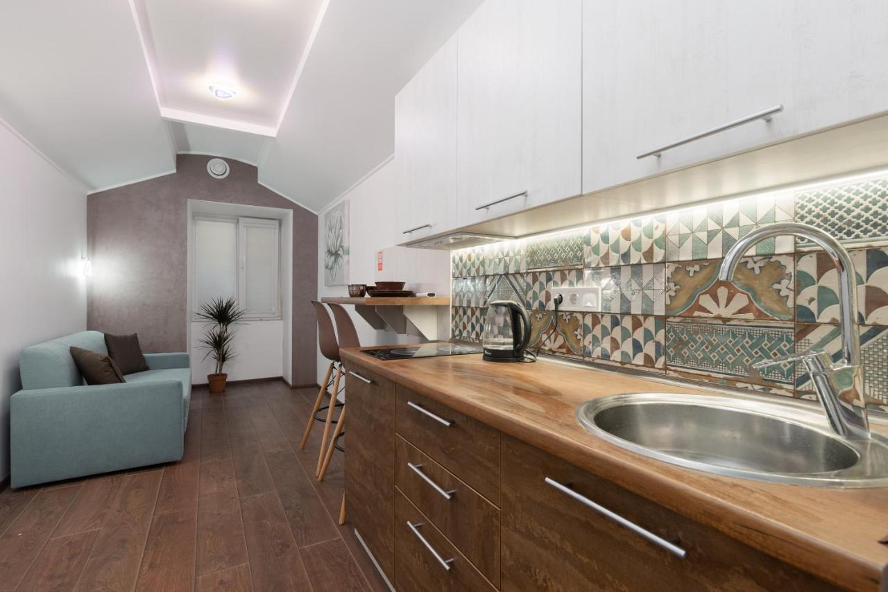 Suites On Chaikovskogo โอเดสซา ภายนอก รูปภาพ